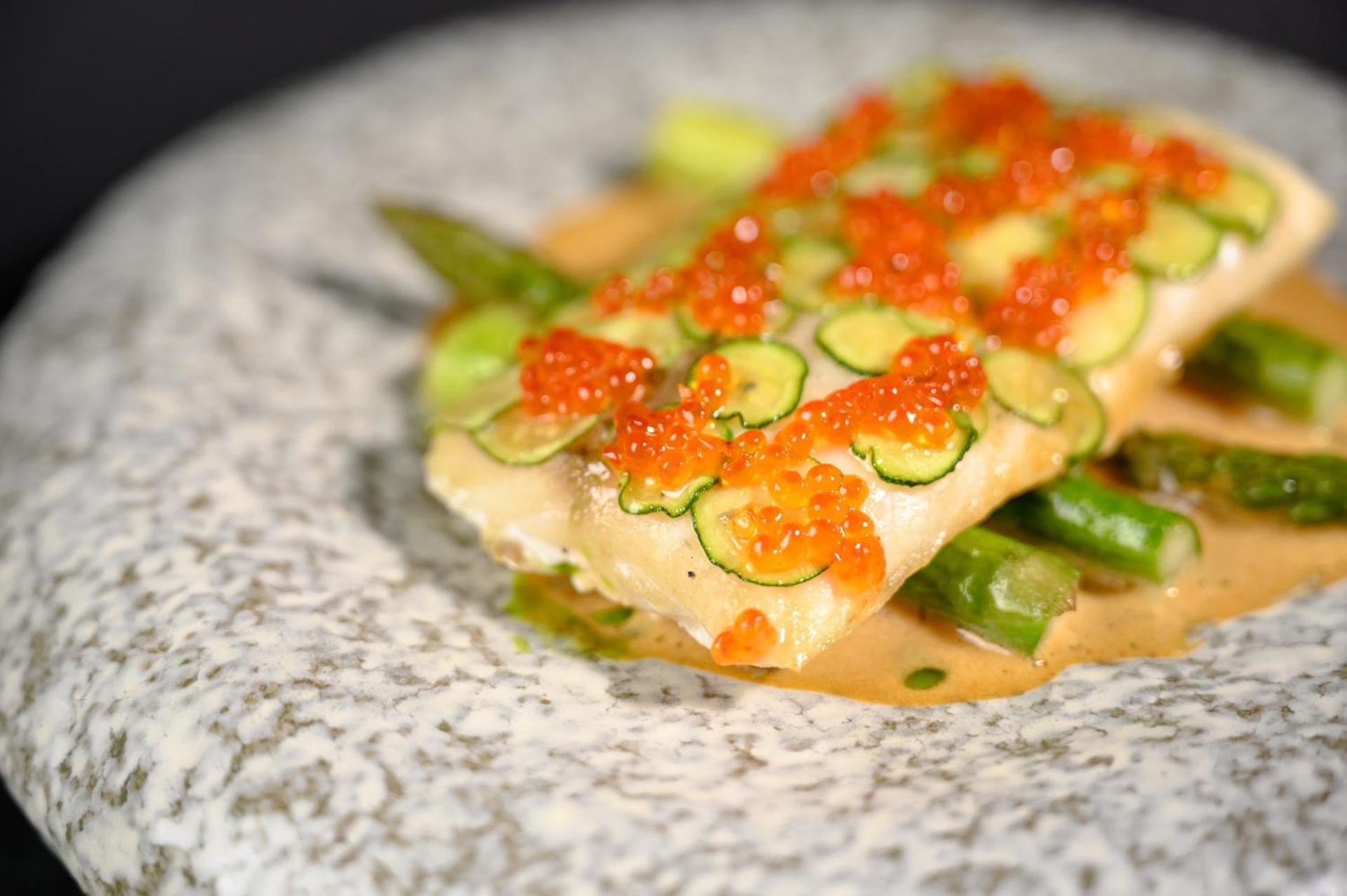 Pullman Riga Old Town Hotel Ngoại thất bức ảnh A dish from the restaurant