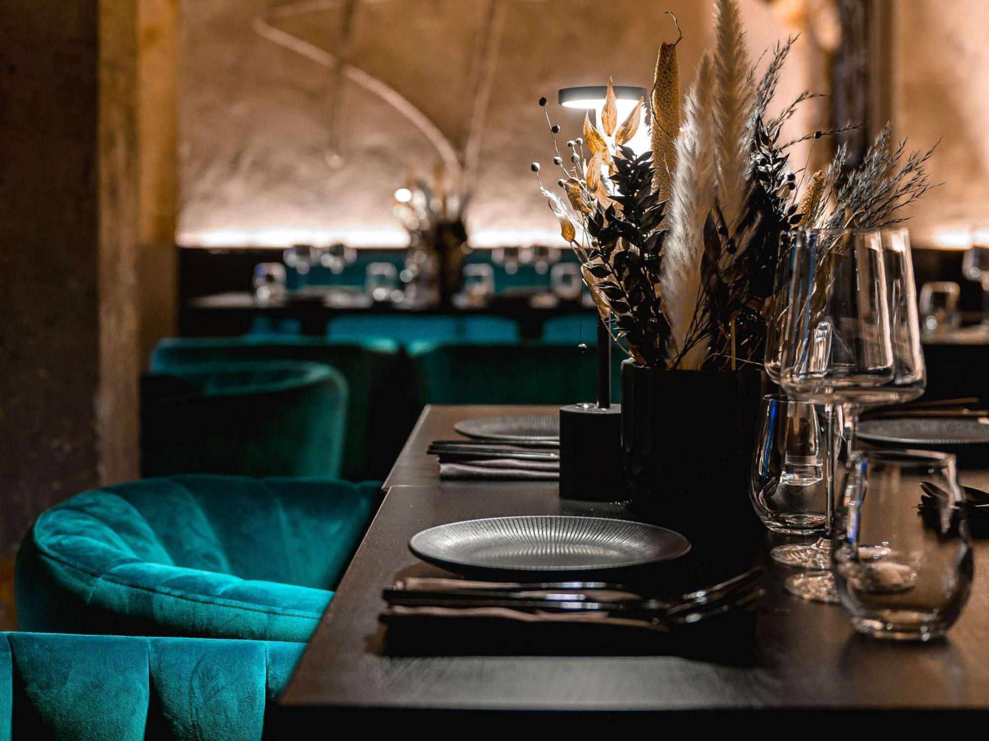 Pullman Riga Old Town Hotel Ngoại thất bức ảnh Restaurant interior